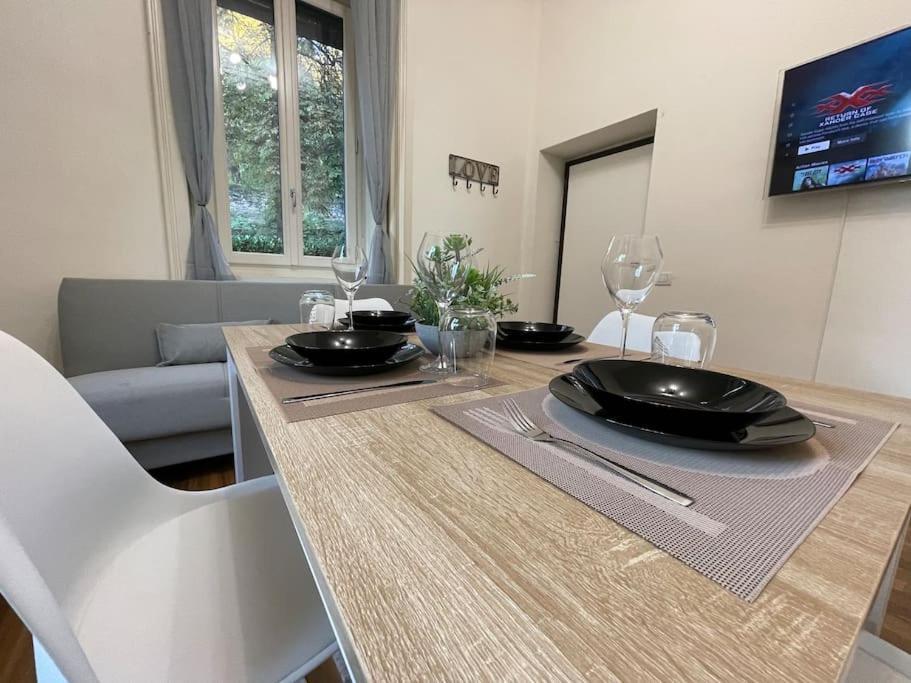 Bg Central President Suite Con Parcheggio - Vista Citta Alta Бергамо Екстериор снимка