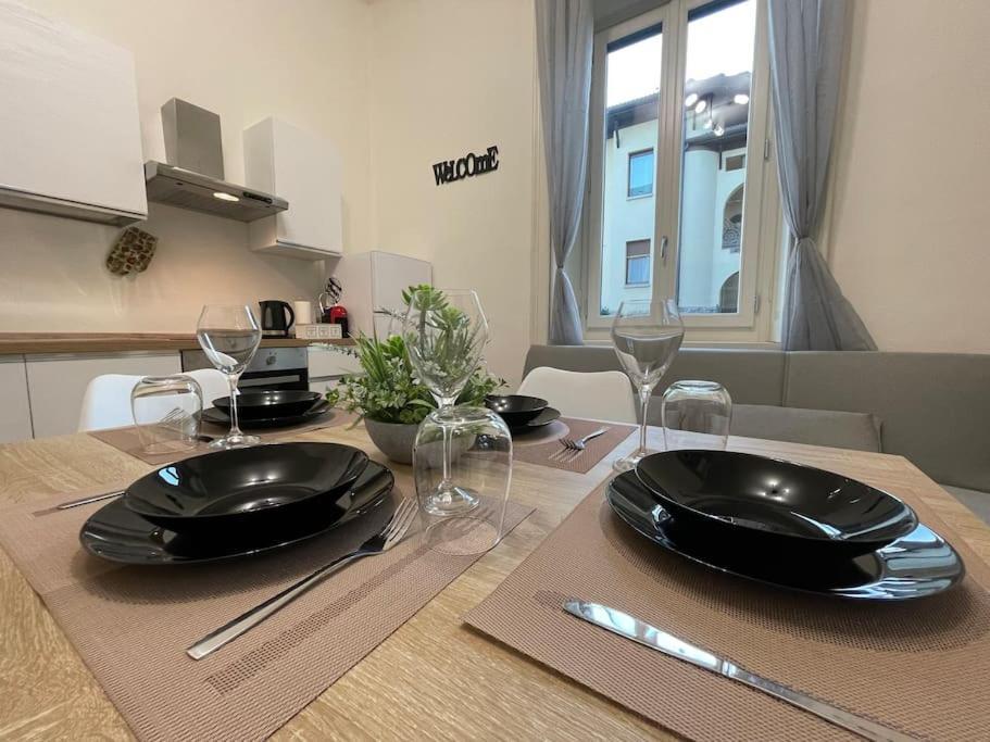 Bg Central President Suite Con Parcheggio - Vista Citta Alta Бергамо Екстериор снимка