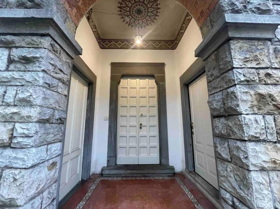 Bg Central President Suite Con Parcheggio - Vista Citta Alta Бергамо Екстериор снимка